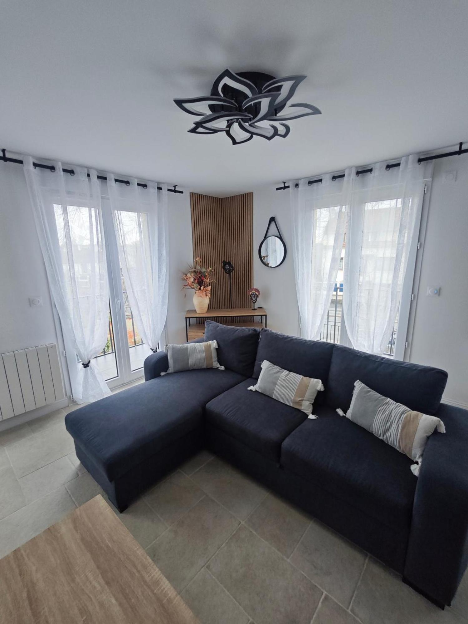 Les Magnolias Hotel Brou-sur-Chantereine ภายนอก รูปภาพ