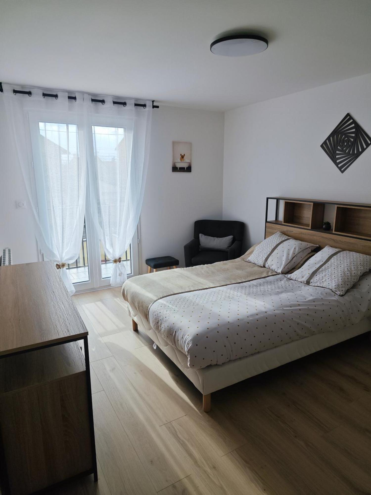 Les Magnolias Hotel Brou-sur-Chantereine ภายนอก รูปภาพ