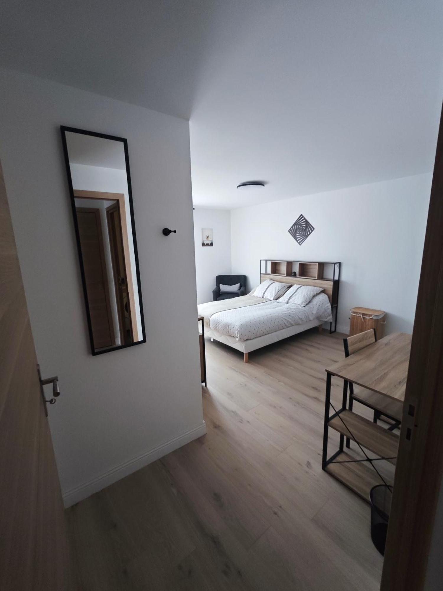Les Magnolias Hotel Brou-sur-Chantereine ภายนอก รูปภาพ