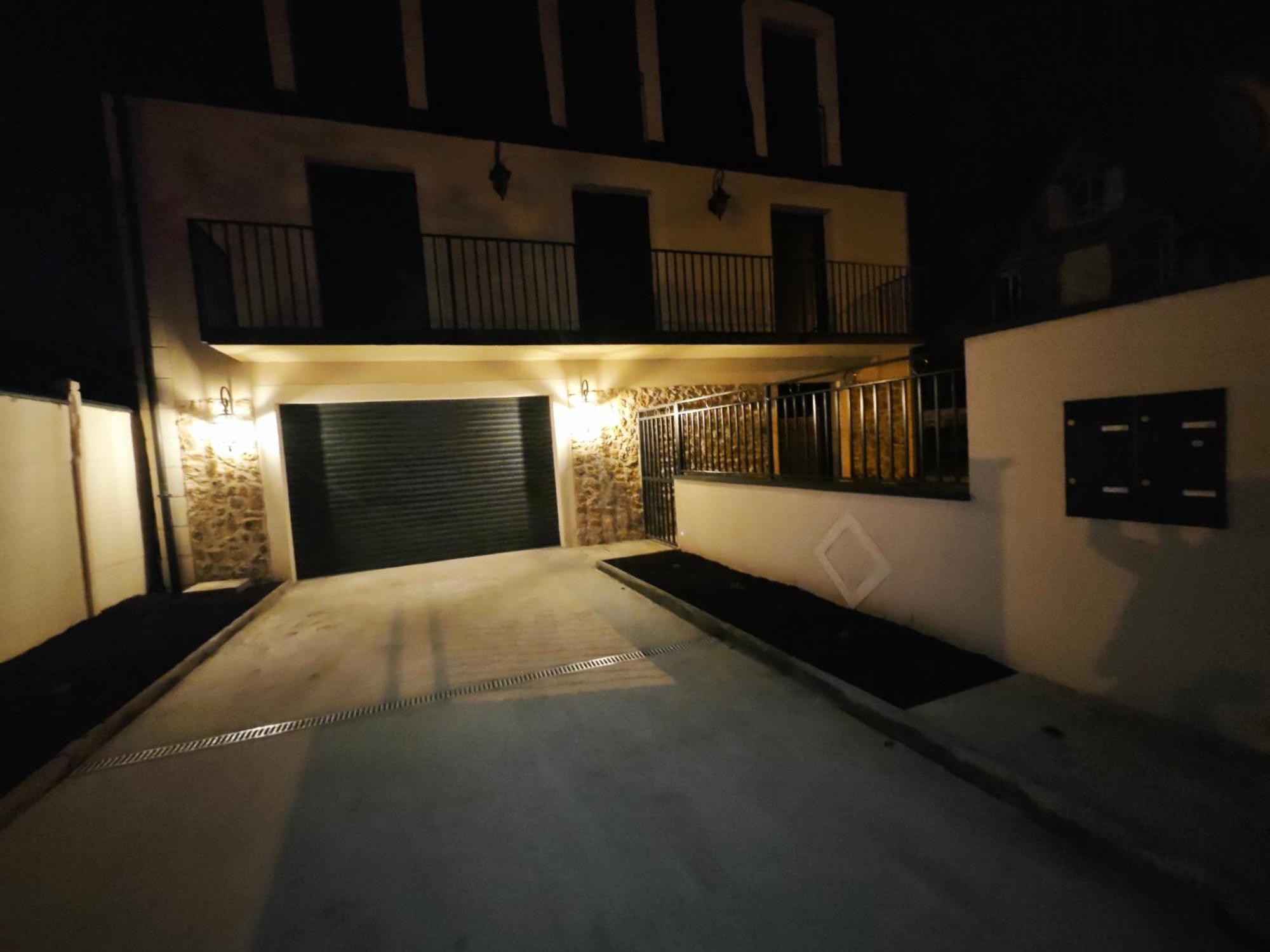 Les Magnolias Hotel Brou-sur-Chantereine ภายนอก รูปภาพ