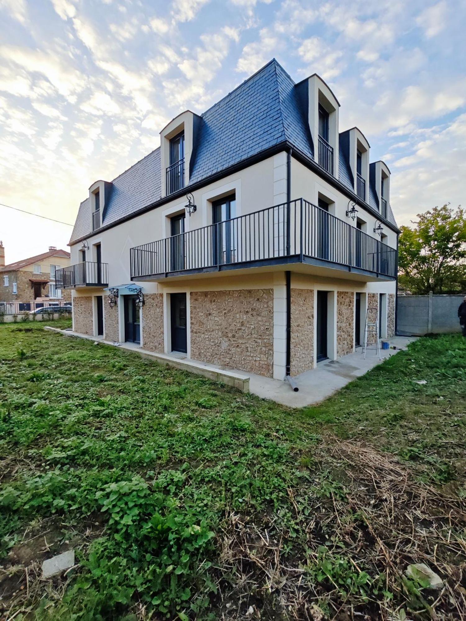 Les Magnolias Hotel Brou-sur-Chantereine ภายนอก รูปภาพ