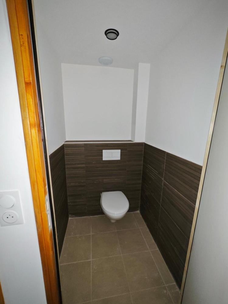 Les Magnolias Hotel Brou-sur-Chantereine ภายนอก รูปภาพ
